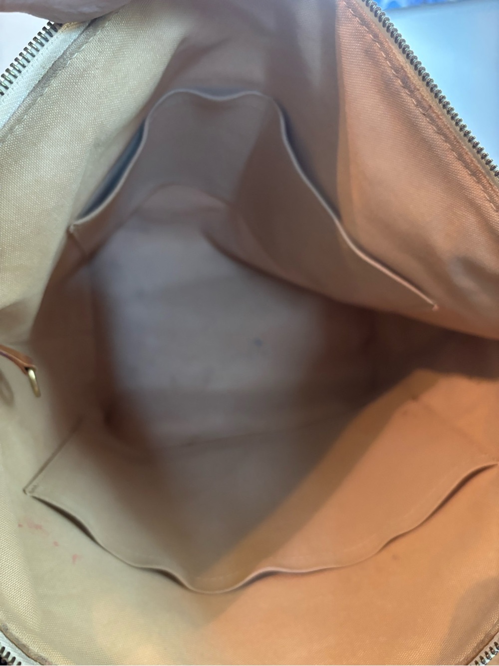 Authentic Louis Vuitton Discontinued Totally MM Tote – Damier Azur Canvas - Picture 11 of 16